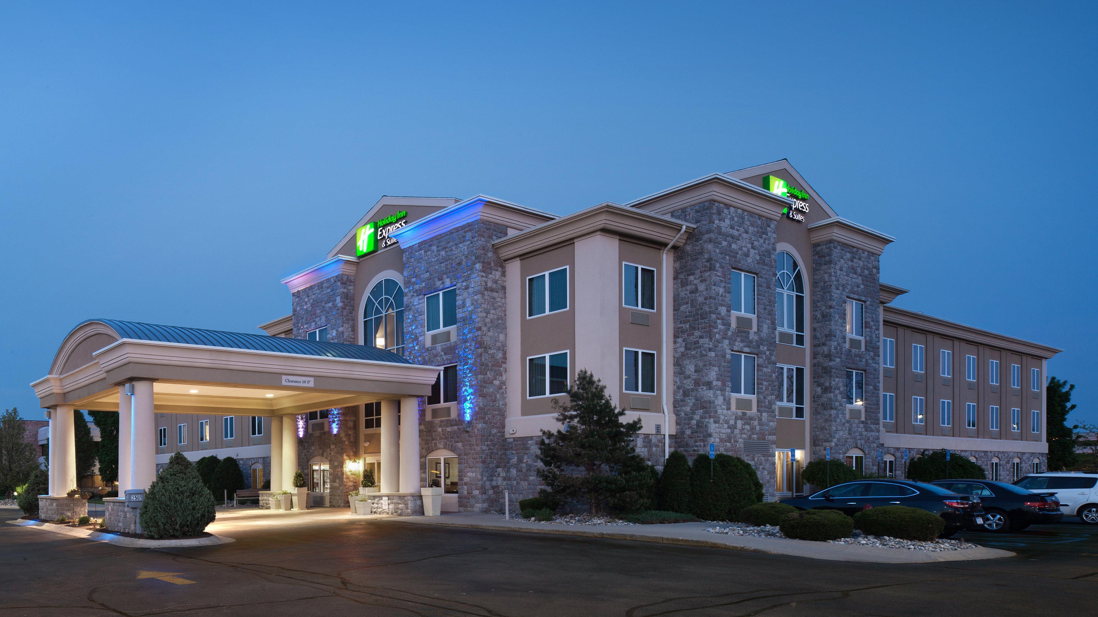 Holiday Inn Express Hotel & Suites Saginaw By Ihg Exterior foto