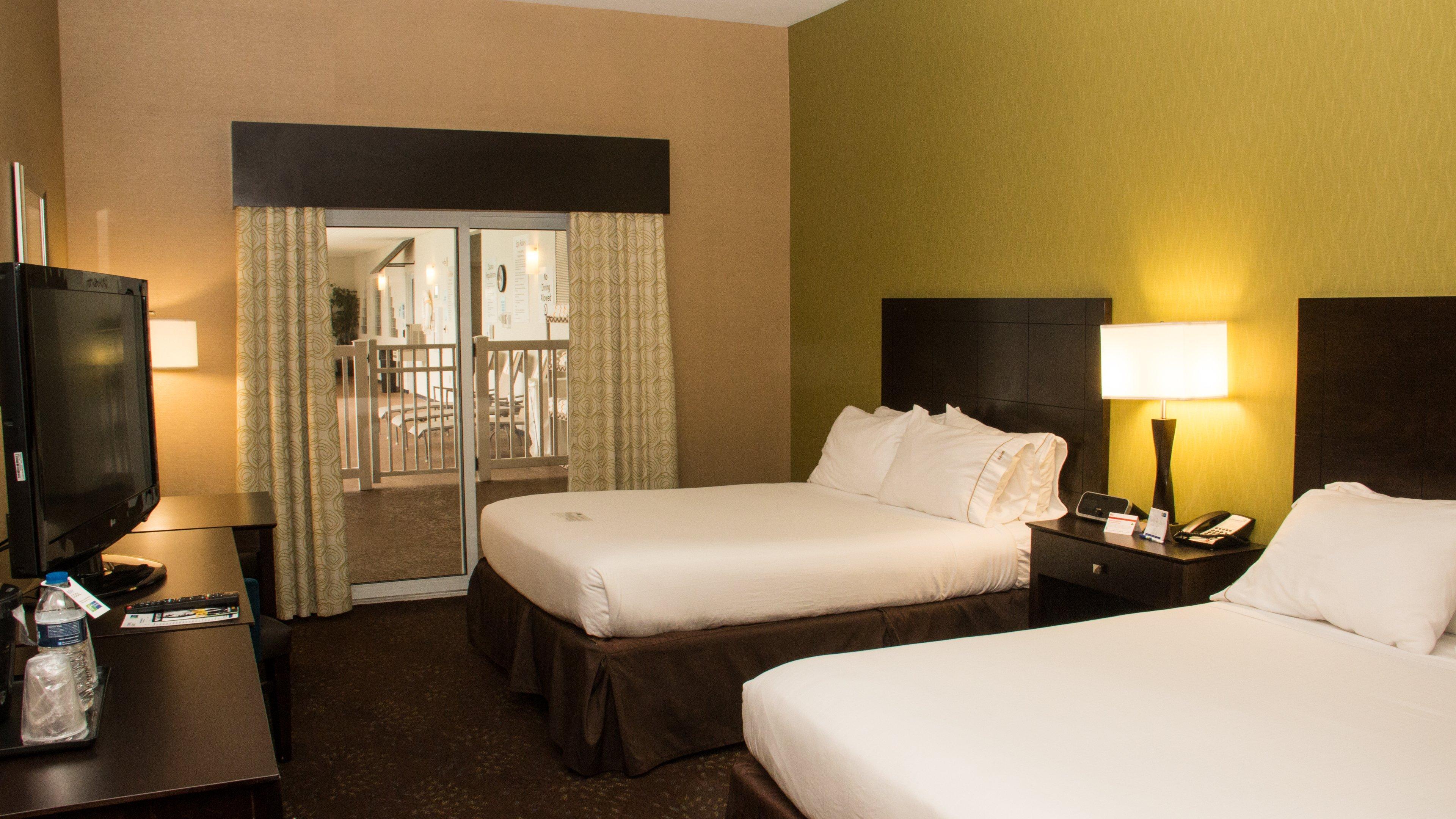 Holiday Inn Express Hotel & Suites Saginaw By Ihg Exterior foto